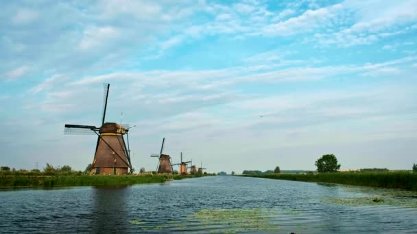 Нідерландські Сільські Пейзажі Вітряки Знаменитому Туристичному Майданчику Кіндердейк Голландії Дитячий — стокове відео