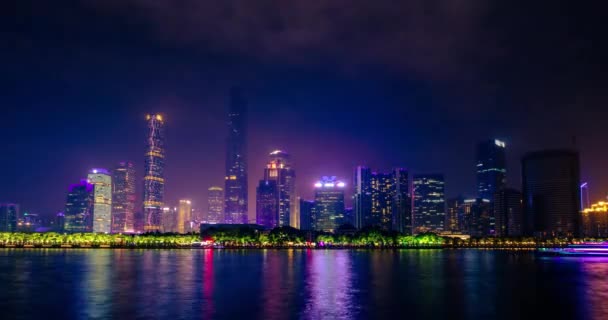 Timelapse Guangzhou Skyline Oświetlony Godzinach Wieczornych Nad Pearl River Guangzhou — Wideo stockowe