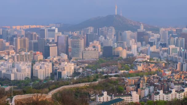 Vista Aérea Del Paisaje Urbano Del Centro Seúl Torre Namsan — Vídeo de stock