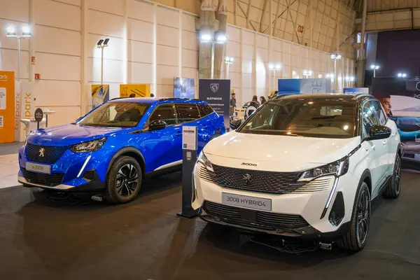 สบอน โปรต เกส พฤษภาคม 2023 Peugeot 2008 รถยนต ไฟฟ Peugeot — ภาพถ่ายสต็อก