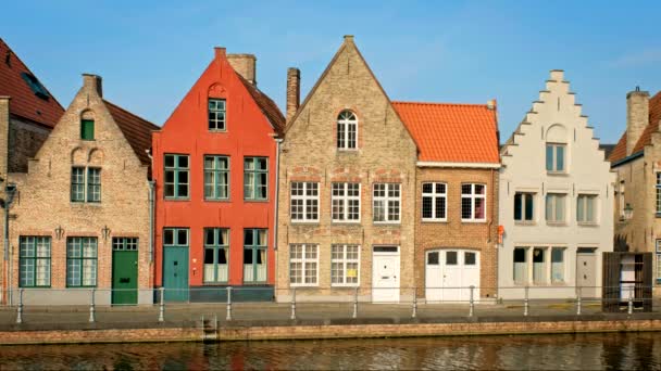 Maisons Anciennes Canal Dans Célèbre Ville Touristique Bruges Bruges Coucher — Video