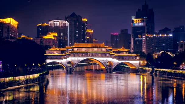 四川锦江上的安顺大桥夜间照明 — 图库视频影像