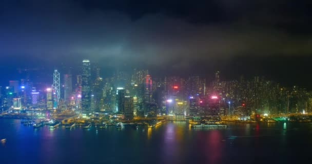 Zeitraffer Aus Der Luft Beleuchtete Skyline Hongkongs Wolkenkratzer Über Dem — Stockvideo