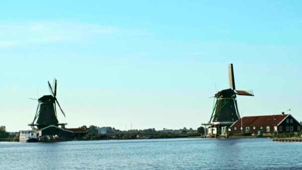 Landelijk Landschap Van Nederland Windmolens Bekende Toeristische Site Zaanse Schans — Stockvideo