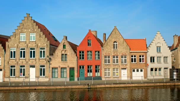 Régi Házak Csatorna Híres Turisztikai Város Bruges Brugge Naplementekor Belgium — Stock videók