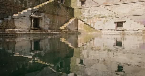 Αποθήκευση Νερού Στο Εσωτερικό Toorji Jhalra Baoli Stepwell Μία Από — Αρχείο Βίντεο