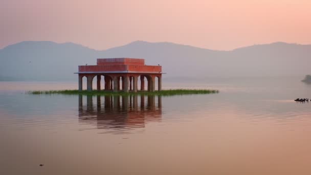 Знаменитый Индийский Туристический Памятник Jal Mahal Водный Дворец Восходе Солнца — стоковое видео