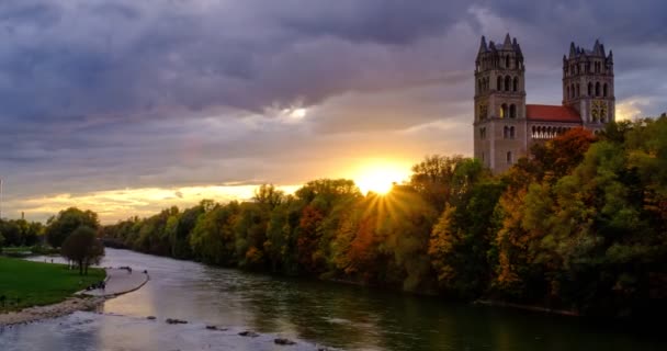 Timelapse Munique Pôr Sol Dramático Outono Famosa Cidade Turística Baviera — Vídeo de Stock
