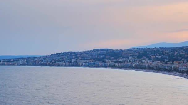 Vedere Pitorească Nisei Franța Apusul Soarelui Valurile Mării Mediterane Cresc — Videoclip de stoc