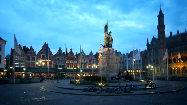 Bruges Belgium Травня 2018 Площа Брюгге Гроте Маркт Статуєю Яна — стокове відео
