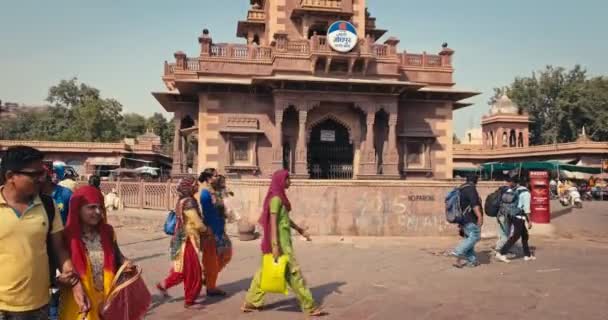 Jodhpur India Noviembre 2019 Tráfico Personas Vehículos Calle India Mercado — Vídeo de stock