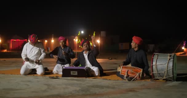 Jaisalmer India November 2019 Indisk Musiker Man Traditionell Kalbeliamusiker Spelar — Stockvideo