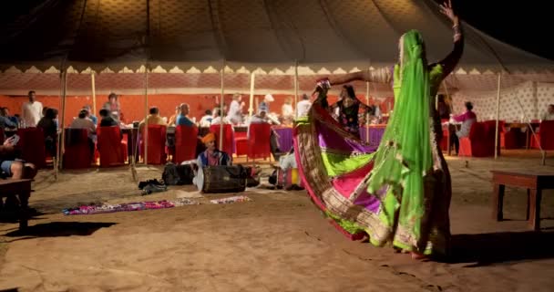 Pushkar India Novembro 2019 Dançarina Indiana Kalbelia Tradicional Bailarina Tribal — Vídeo de Stock