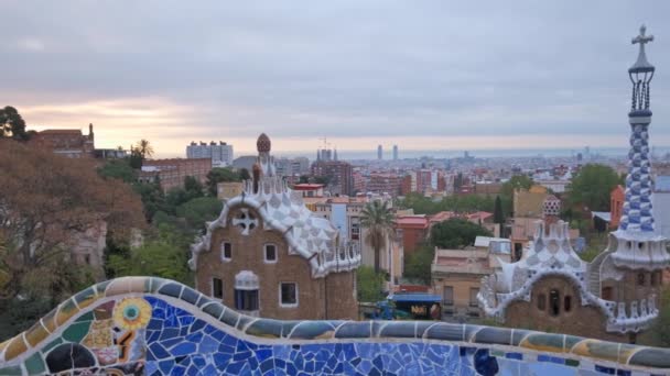Barcelona Spanien Mars 2019 Barcelonas Stadsutsikt Från Guell Park Med — Stockvideo