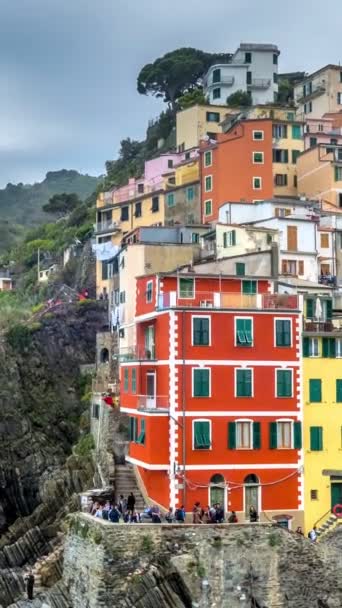 Timelapse Aldeia Riomaggiore Destino Turístico Popular Parque Nacional Cinque Terre — Vídeo de Stock