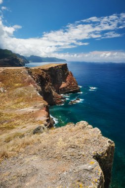 Ponta do Sao Lourenco Burnu 'ndan Madeira Adası manzaralı bir manzara. Madeira, Portekiz