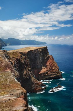 Ponta do Sao Lourenco Burnu 'ndan Madeira Adası manzaralı bir manzara. Madeira, Portekiz