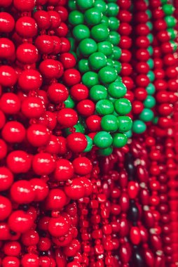 piyasadaki Ulusal Ukrayna halk tarzında kırmızı ahşap boncuk