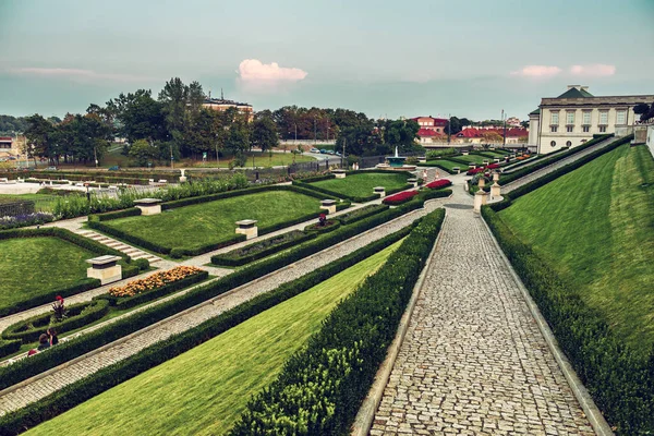 Vista Del Jardín Cerca Del Castillo Real Varsovia Parque King — Foto de Stock