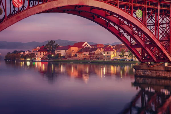 Beautiful View Maribor City Slovenia Sunrise River Bridge Dramatic Sky — Stock Photo, Image