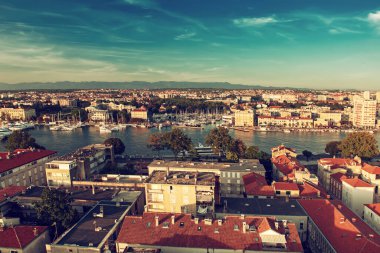 Zadar 'ın eski kasaba ve deniz manzarası. Zadar, Hırvatistan. Seyahat yerleri, tatil geçmişi. Yukarıdan görüntüle.