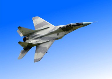 Askeri savaş jeti havada yüksekte uçuyor.