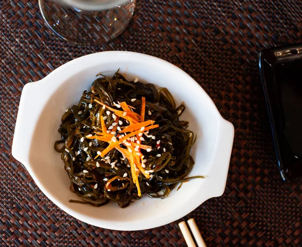 Salata Trezire Goma Din Alge Marine Susan Mâncare Stil Japonez — Fotografie, imagine de stoc