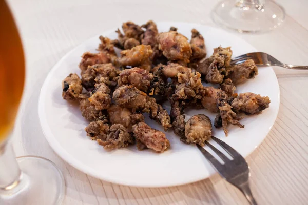 Popular Spanish Seafood Dish Chipirones Battered Fried Baby Squid — Stock Photo, Image