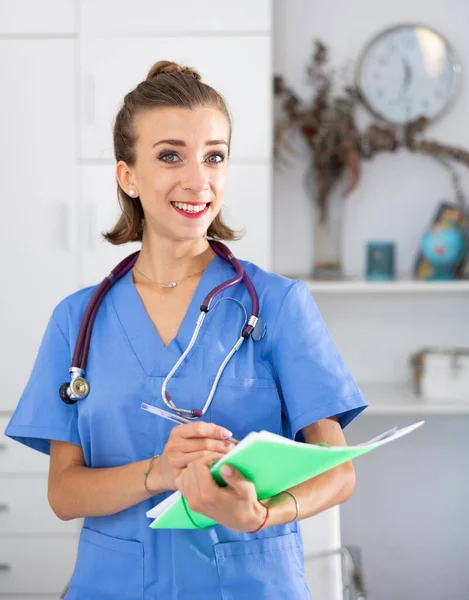 Positive Woman Doctor Formal Wear Standing Folder Office — Stock Photo, Image