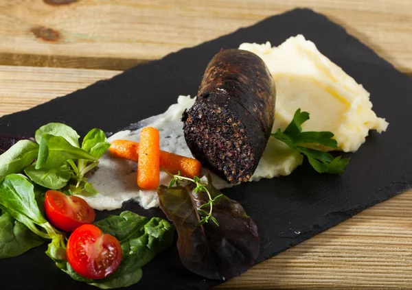 Blood Sausage Served Slate Plate Pureed Potatoes Vegetables Herbs — Stock Photo, Image