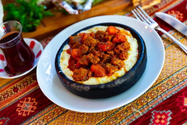 Piatto Cucina Ottomana Hunkar Begendi Fatto Con Melanzane Carne — Foto Stock