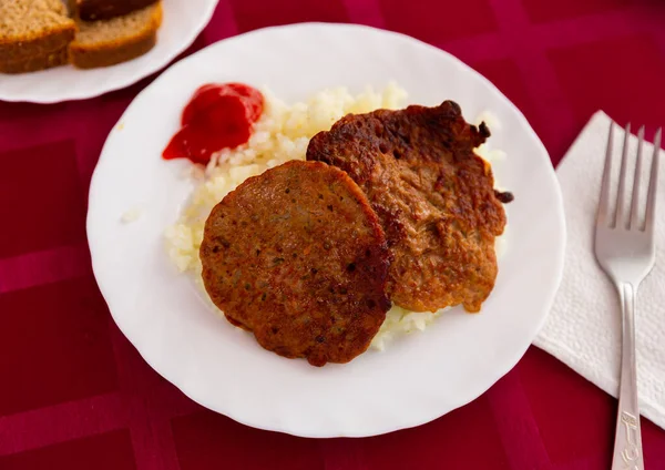 Boiled Rice Two Meat Cutlets Served White Plate Bread Ketchup — Stock Photo, Image