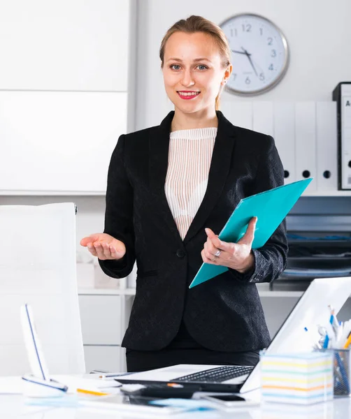 Portrait Cheerful Female Office Standing Folder — Stock Photo, Image