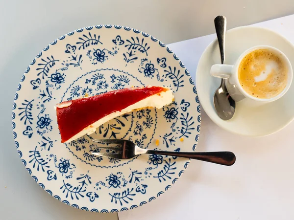 Fetta Deliziosa Torta Formaggio Decorata Con Gelatina Ribes — Foto Stock