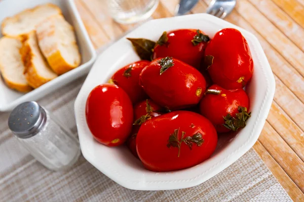 Plate Pickled Tomatoes Served Dinner Table Concept Vegetarian Food — Stock Photo, Image