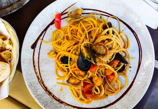 Pasta Seafood Vegetables Dish Mediterranean Cuisine — Stock Photo, Image