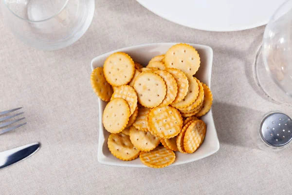Crispy Crackers Cookies Salt Plate — Stock Photo, Image