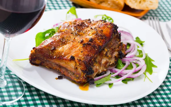 Roasted Spicy Pork Rack Ribs Served White Plate Red Onion — Stock Photo, Image