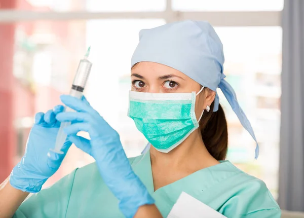 Professional Nurse Young Woman Making Injection Modern Hospital — Stock Photo, Image