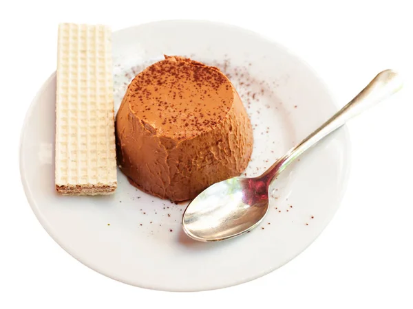 Geleneksel Talyan Tatlısı Çikolatalı Panna Cotta Gofretle Servis Edilir Beyaz — Stok fotoğraf
