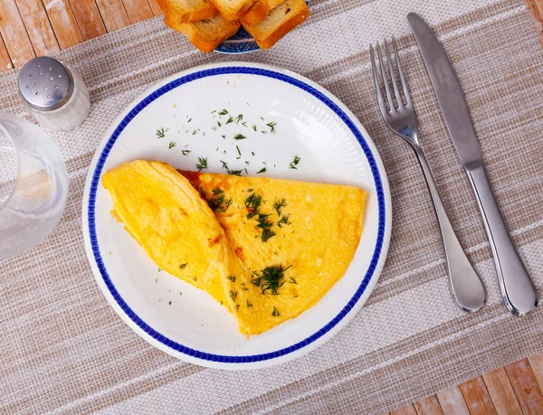 Delicious Fried Omelette Chopped Fragrant Dill Served Plate Toasted Bread — Stock Photo, Image