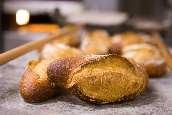 Hot Appetizing Bread Bakery Oven Tray — Stock Photo, Image