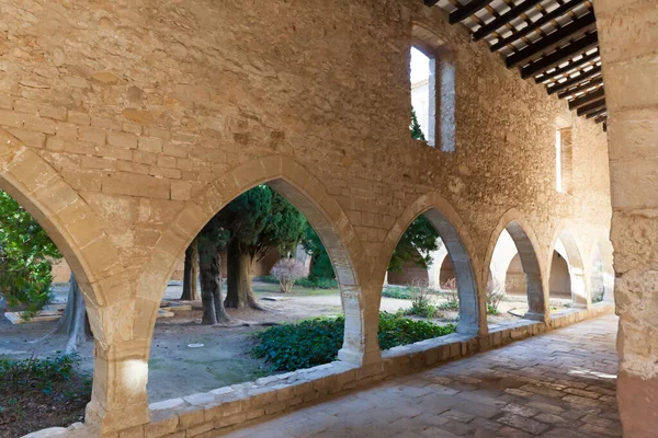 Galeria Łukowa Klasztorze Santa Maria Santes Creus Aiguamurcia Katalonia Hiszpania — Zdjęcie stockowe