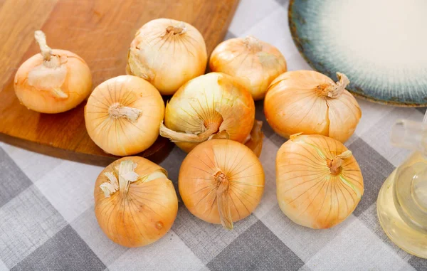Bulbs Fresh Yellow Onion Kitchen Worktop Ingredients Food Preparation — Stock Photo, Image