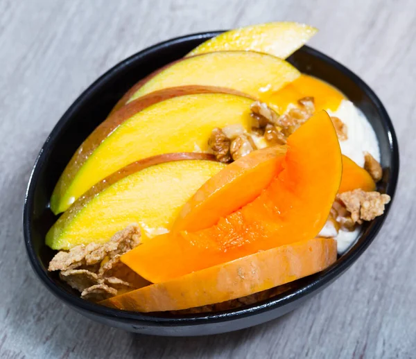 Pumpkin Slices Bake Oven Cut Mango Oat Flakes Whipped Cream — Stock Photo, Image