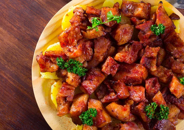 Morro Cerdo Gallega 西班牙菜 用欧芹和土豆烤鼻子和面颊猪 — 图库照片