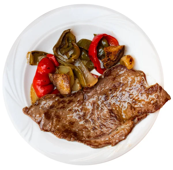 Steak Sapi Dengan Kentang Goreng Dan Sayuran Digali Dalam Piring — Stok Foto