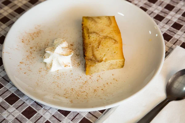 Famous Spanish Pastry Flan Sponge Cake Pan Calatrava —  Fotos de Stock
