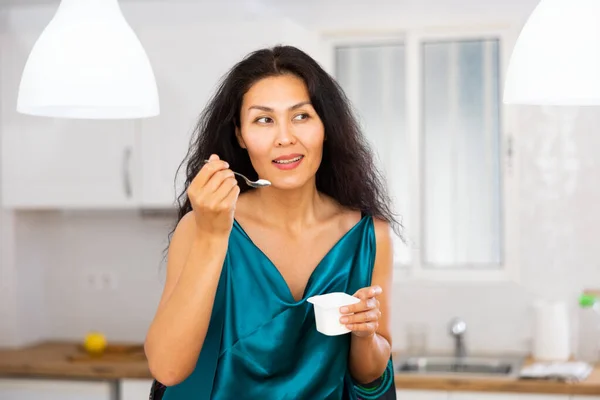 Portrait Asian Woman Nightie Eating Yoghurt Kitchen Home — Stock Photo, Image