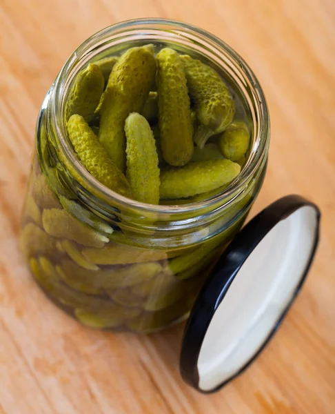 Pickled Cucumbers Spices Glass Jar Wooden Surface — Stock Photo, Image